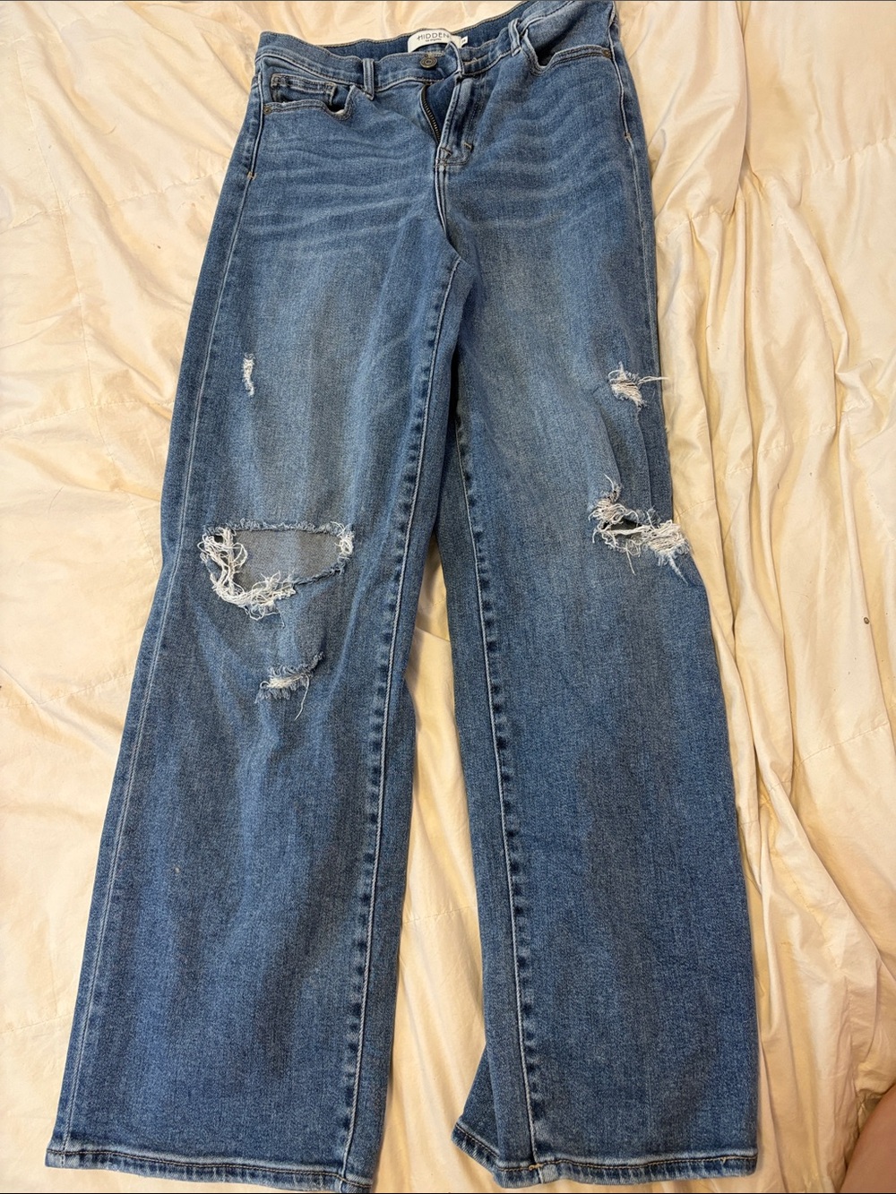 Wide-Leg Distressed Women’s Jeans - Blue